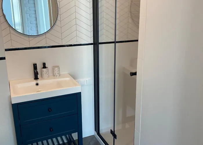 Krok Od Centrum I łazienek Królewskich Apartament Warszawa